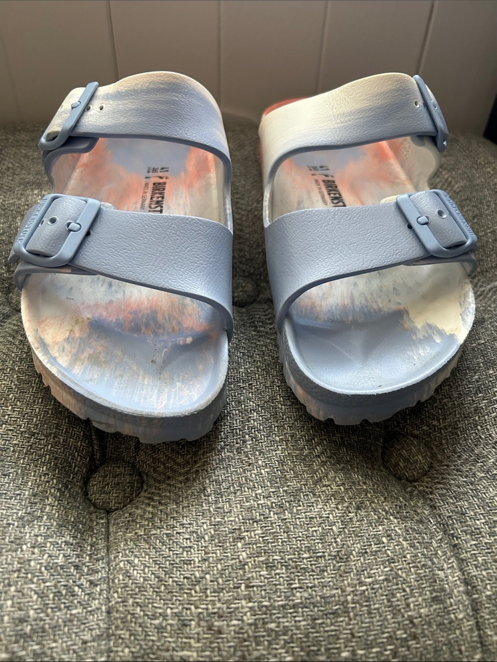 Birkenstock Essentials Arizona Two-Strap Sandals in Light Blue and Coral Swirl - Picture 2 of 5